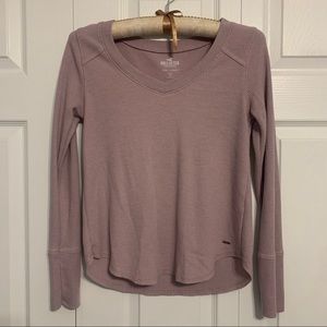 Hollister Lavender V-Neck Waffled Flowy Easy T-Shirt Sweater Size Small